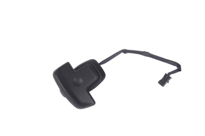 Buton de pe volan MERCEDES-BENZ GL X164 2011 OEM: A2048709058 22479938
