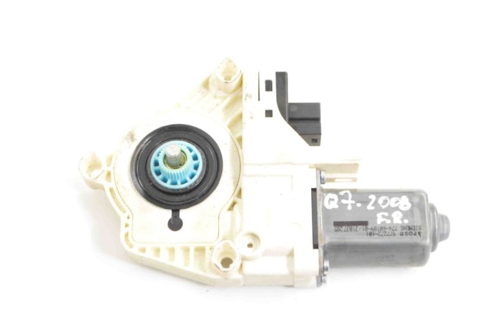 Motor macara geam ușă dreapta față AUDI Q7 4L 2013 OEM: 4L0959802B 11833082