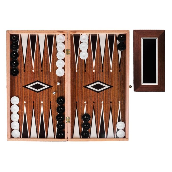 Joc de table, 30 x 30 cm, Distractie Clasica pentru Toata Familia