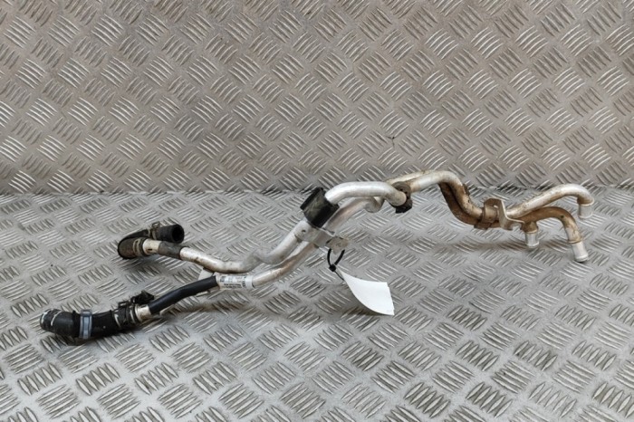 Furtun de lichid de răcire PORSCHE CAYENNE 9Y0/9Y3 2023 OEM: 4M0122480D 29178662
