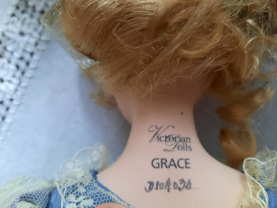 PAPUSA CERAMICA DE COLECTIE &amp;ndash; &amp;bdquo;GRACE&amp;rdquo; (Din Colectia VICTORIAN DOLLS) foto