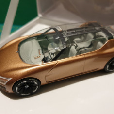 Macheta Renault Symbioz Concept Car IAA Frankfurt 2017, scara 1/43