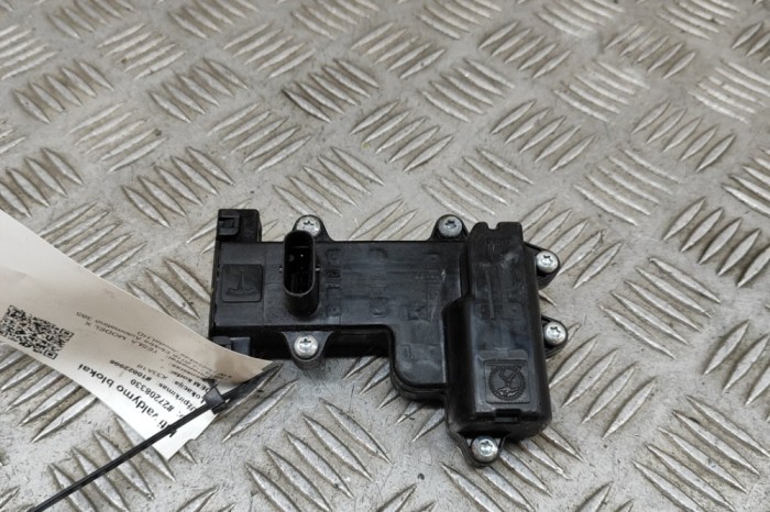 Modul de control ușă dreapta față TESLA MODEL X 2016 OEM: 1045354-00-B 27208330