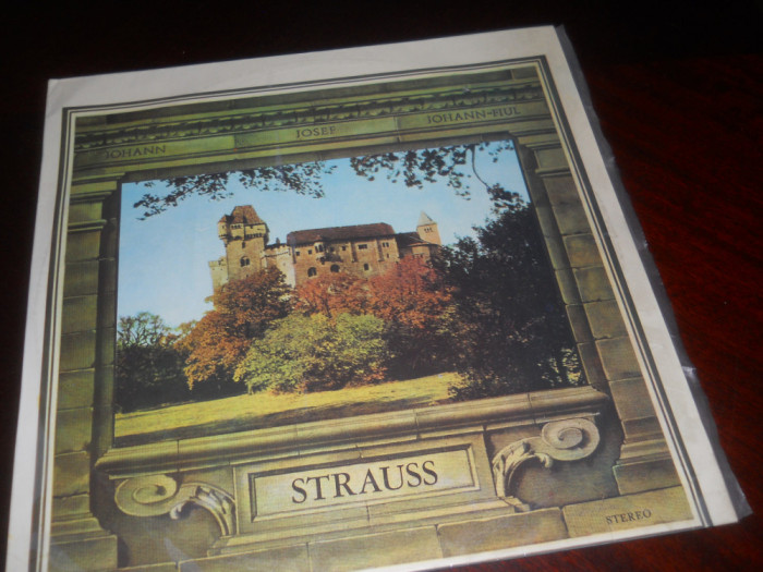 Strauss- Family- Filarmonica Tg. Mures -dirijor Kurt Woss vinil Electrecord 1980