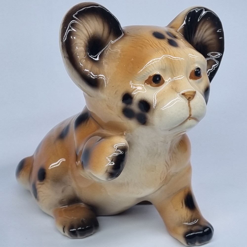 Pui tigru, leopard - bibelou portelan romanesc vechi, vintage | Okazii.ro
