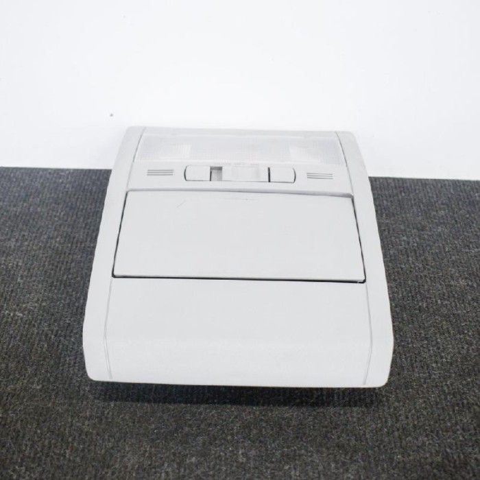 Iluminare interioară TOYOTA PRIUS Hatchback _W2_ 2007 OEM: 1D111-022G 10416872