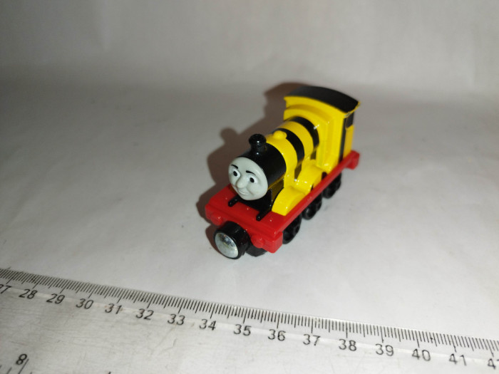 bnk jc Thomas &amp; Friends - Busy Bumble Bee James