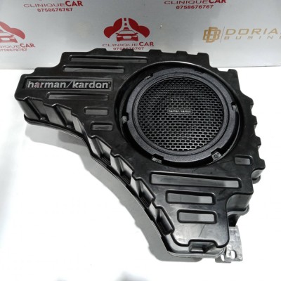 Subwoofer Jeep Grand Cherokee IV 2010-2021 foto