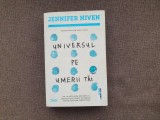 UNIVERSUL PE UMERII TAI de JENNIFER NIVEN