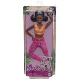 Papusa Barbie Made to Move - Creola cu top Portocaliu | Mattel