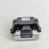 Buton fr&acirc;nă de m&acirc;nă LAND ROVER RANGE ROVER VELAR L560 2018 OEM: J8A2-2B623-AA | 27529722