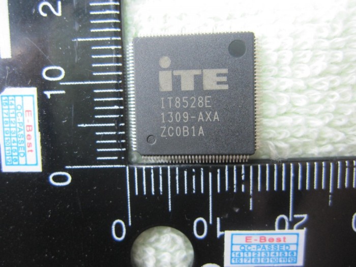 ITE IT8528E-AXA