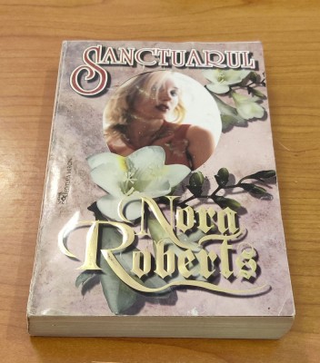 Nora Roberts - Sanctuarul foto