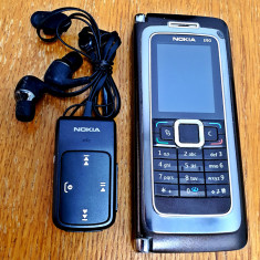 Nokia E90 Communicator functional - telefon de colectie