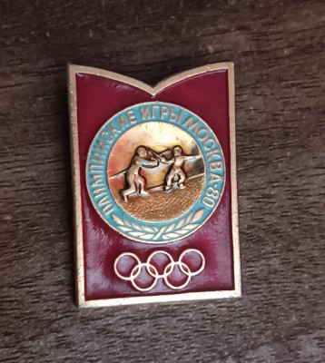 QW9 N7 12 - Insigna sport - JO Moscova 1980 - scrima foto