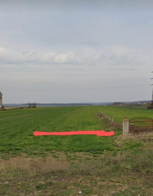 &amp;Icirc;nchiriere teren extravilan foto