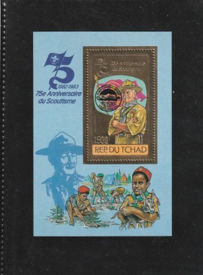Tchad (Ciad) 1982-Cercetasi,,colita dantelata,folio aur,lord Baden Powell foto