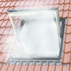 Velux GGL 307040D - Fereastra mansarda evacuare fum