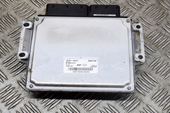 Unitate de control motor KIA CARNIVAL / GRAND CARNIVAL III VQ 2006 OEM: 39104-4X910,28067780 | 14320137