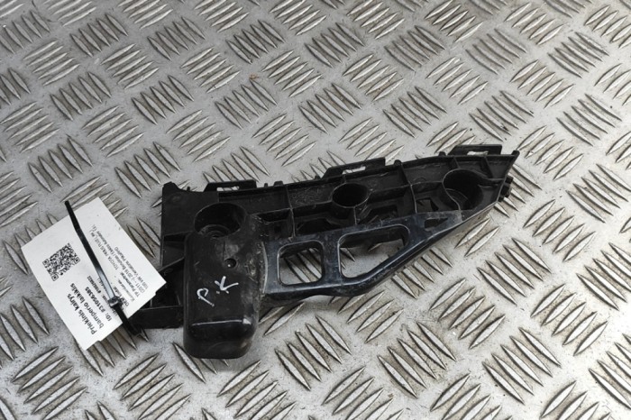 Suport bara de protecție st&acirc;nga față TOYOTA PRIUS PLUS _W4_ 2019 OEM: 52116-47030 31056385