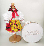 Set Botez Traditional , Costum Traditional Fetite Floral 3 - 2 piese costumas si cutie botez, Ie Traditionala