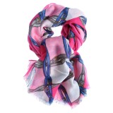 Esarfa fucsia din vascoza cu imprimeu multicolor