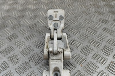 Balama ușă dreapta spate VW CRAFTER 30-50 Furgon 2E_ 2016 OEM: A9067400337 31057732 foto