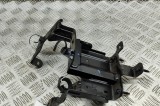 Suport pompa ABS PEUGEOT 5008 III KA, KB, KC 2024 OEM: 98497219 30435508