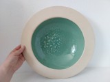Farfurie ceramica mare / central piece / bol fructe sau pentru salata - design modern, cu glazura doar in partea centrala
