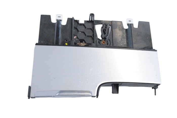 Scrumiera VOLVO XC90 II 2015 OEM: 31377379 | 25426290