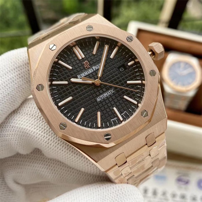 CEAS BARBATESC AUTOMATIC !! DE FIRMA LUX ELEGANT SPORT-VEZI ANUNTUL-CALITATEA 1