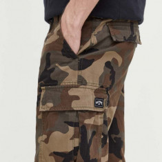 Billabong pantaloni scurti din bumbac culoarea maro