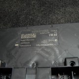 AUDI A3 8V1, 8VK 2013 OEM: 5Q0937084G SKU: 1663305