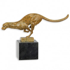 Puma - statueta din bronz pe un soclu din marmura BE-31