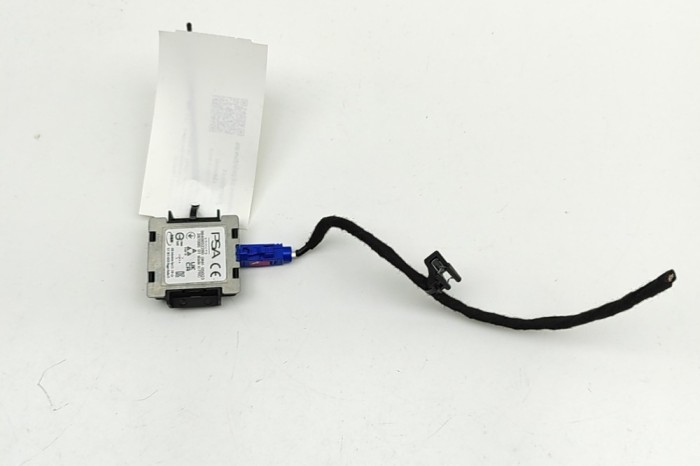 Amplificator de antena OPEL MOKKA 2024 OEM: 9840652280 30760531