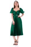 Cumpara ieftin Rochie eleganta plisata midi din satin verde cu maneca scurta Adelina - S(36)