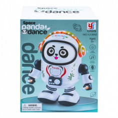 Robot - Panda, cu baterii, 5-7 ani, 3-5 ani