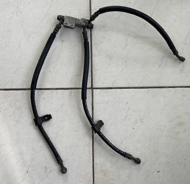 Furtune Frana Fata cu distribuitor Suzuki SV 650 (AV) 1999-2002