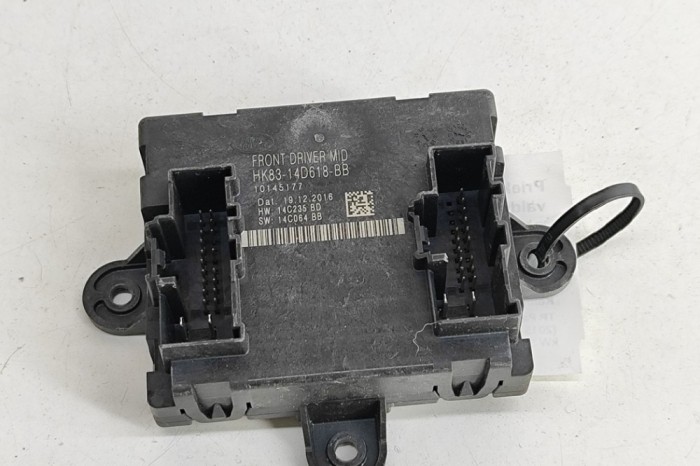 Modul de control ușă dreapta față JAGUAR XE X760 2017 OEM: HK83-14D618-BB 26695444