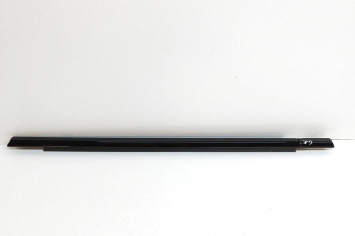 Chedar geam ușă st&acirc;nga spate BMW i4 G26 2023 OEM: 7482967 23808210