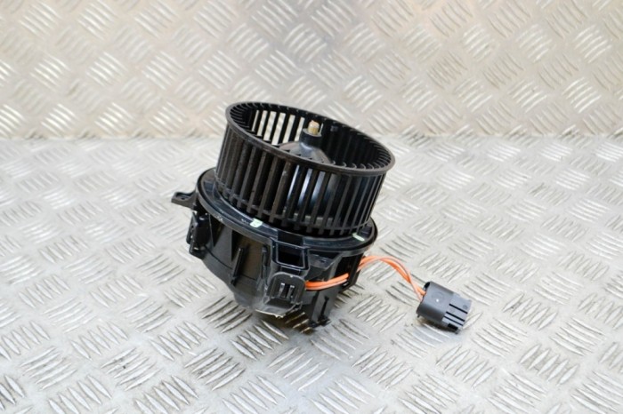 Ventilator aeroterma SKODA KAMIQ 2021 OEM: 2Q2819021A,LMTYPV09 | 14937492