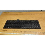 Tastatura Laptop Asus R500V MP-11G36D0-528 #A3581