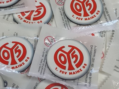 Magnet frigider-fotbal - 1.FSV MAINZ 05 (Germania) foto