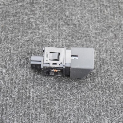 Comutator NISSAN QASHQAI II J11, J11_ 2015 OEM: 299125472 3924521 foto