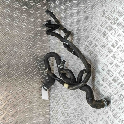 Furtun de lichid de răcire FORD PUMA J2K, CF7 2022 OEM: L1BG-18K497-AD,L1BG-8B273-CF,L1BG-18K580-AE 29945847 foto