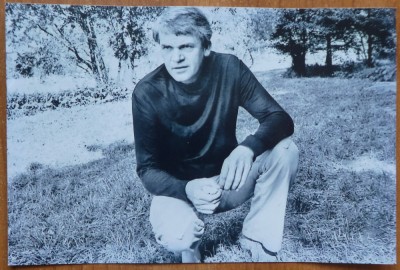 Autograful scriitorului Milan Kundera cu plicul cu care a fost trimis foto
