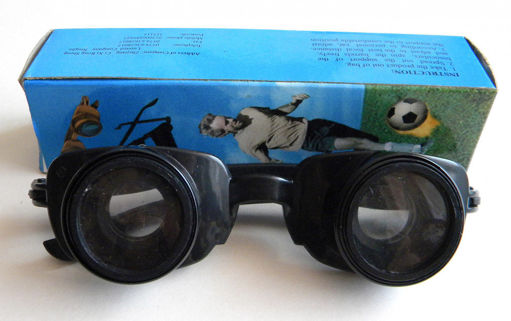 Ochelari tip binoclu telescopic cu zoom reglabil, produs chinezesc din  plastic | Okazii.ro