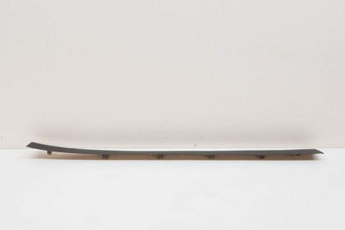 Bandou inferior ușă dreapta față TESLA MODEL X 2017 OEM: 1035120-00-D 3162289