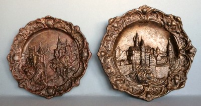 Castele medievale - set 2 aplice din fonta, artizanat industrial anii 70 foto