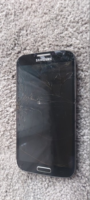 Samsung Galaxy S4 Value Edition , NU FUNCTIONEAZA .